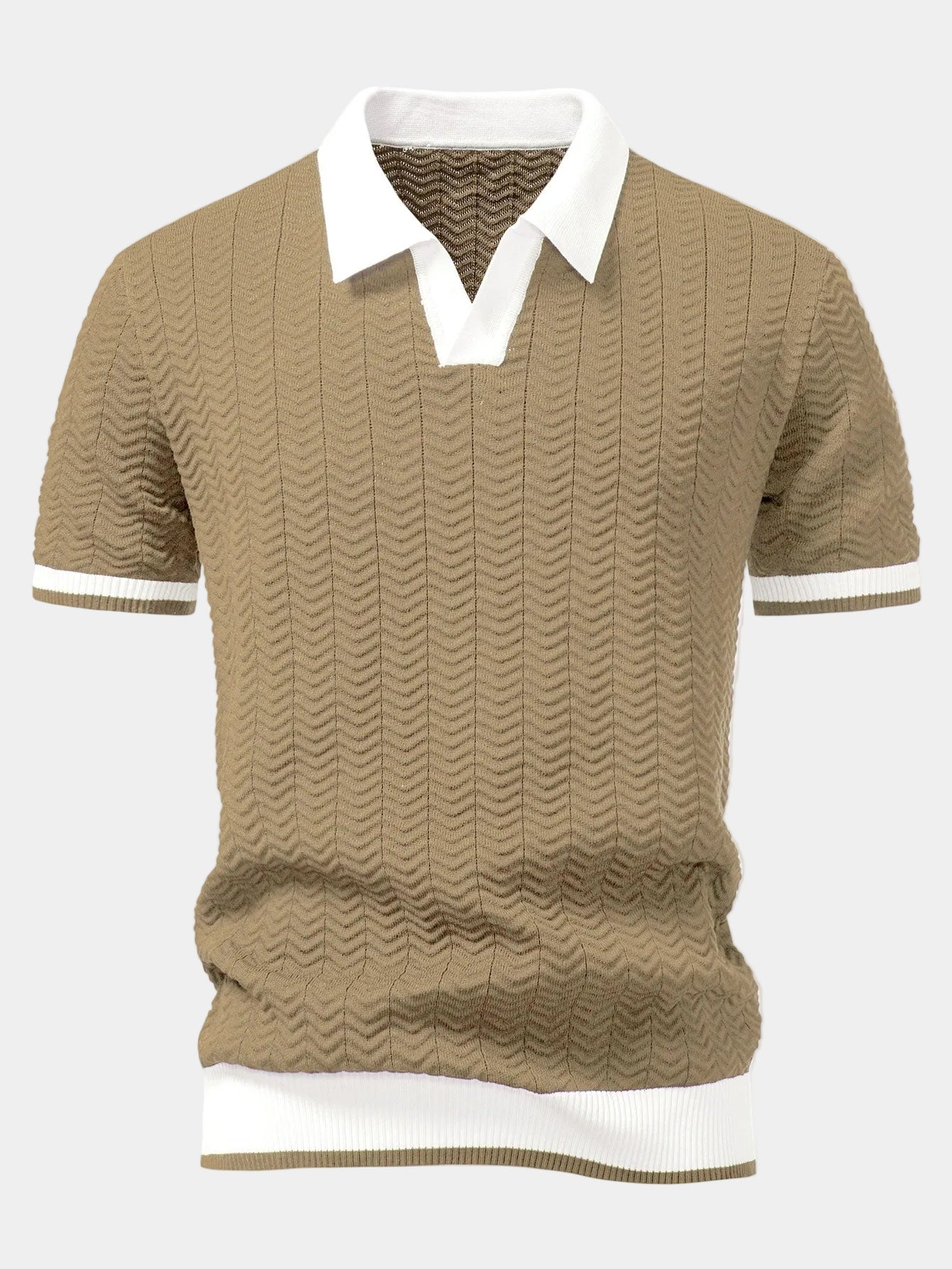 Men's short sleeve textured knit polo with contrast collar and trim