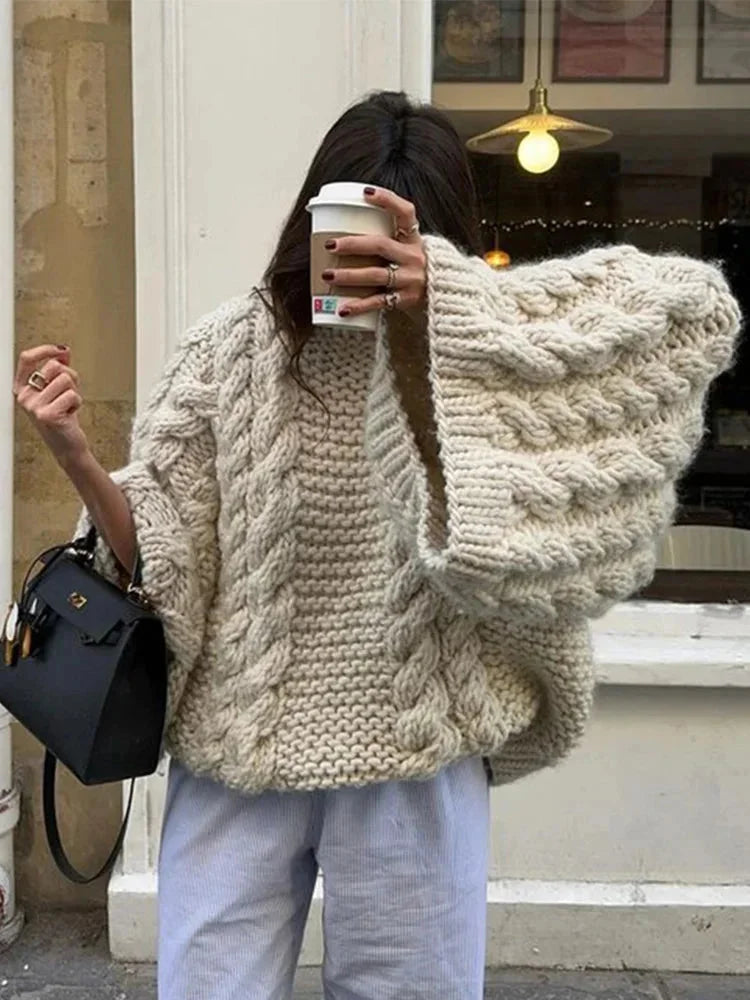 Women's textured cable knit jumper with wide sleeves and cocoon fit