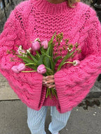 Women's textured cable knit jumper with wide sleeves and cocoon fit
