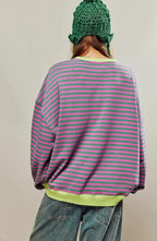 Women's loose striped sweater with crew neckline and long sleeves