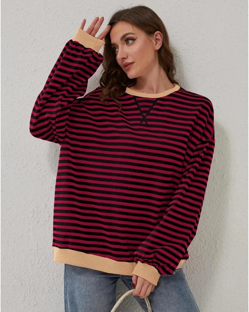 Women's oversized striped sweater with long sleeves and ribbed trims