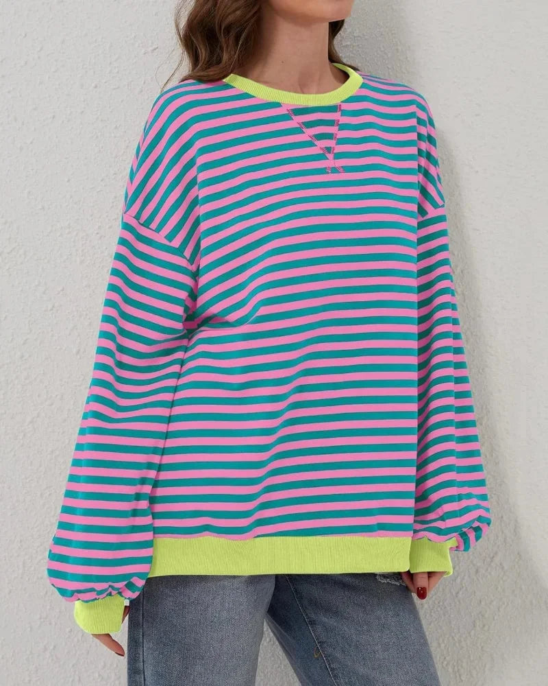 Women's oversized striped sweater with long sleeves and ribbed trims