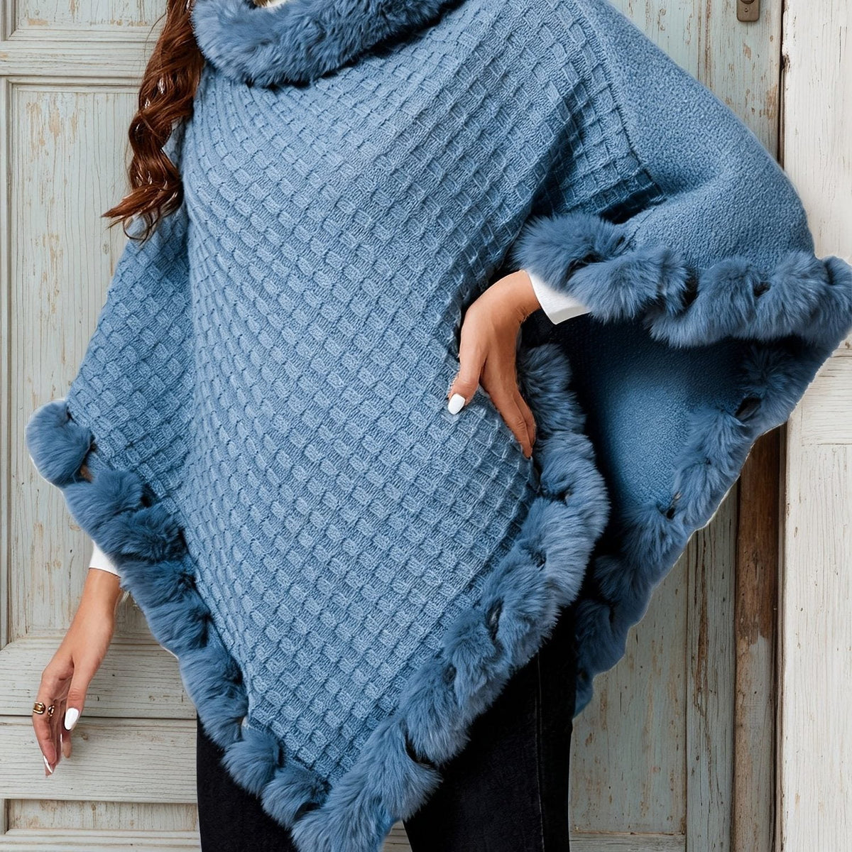 Women's textured wrap cape coat with contrast faux fur trim