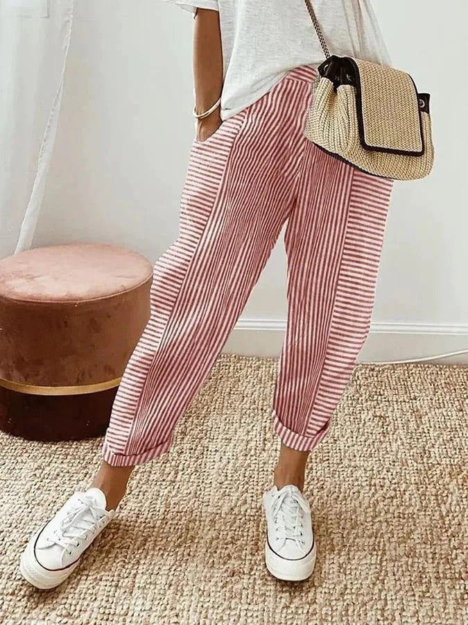 Women's cropped striped trousers with elastic waist and cuffed hems