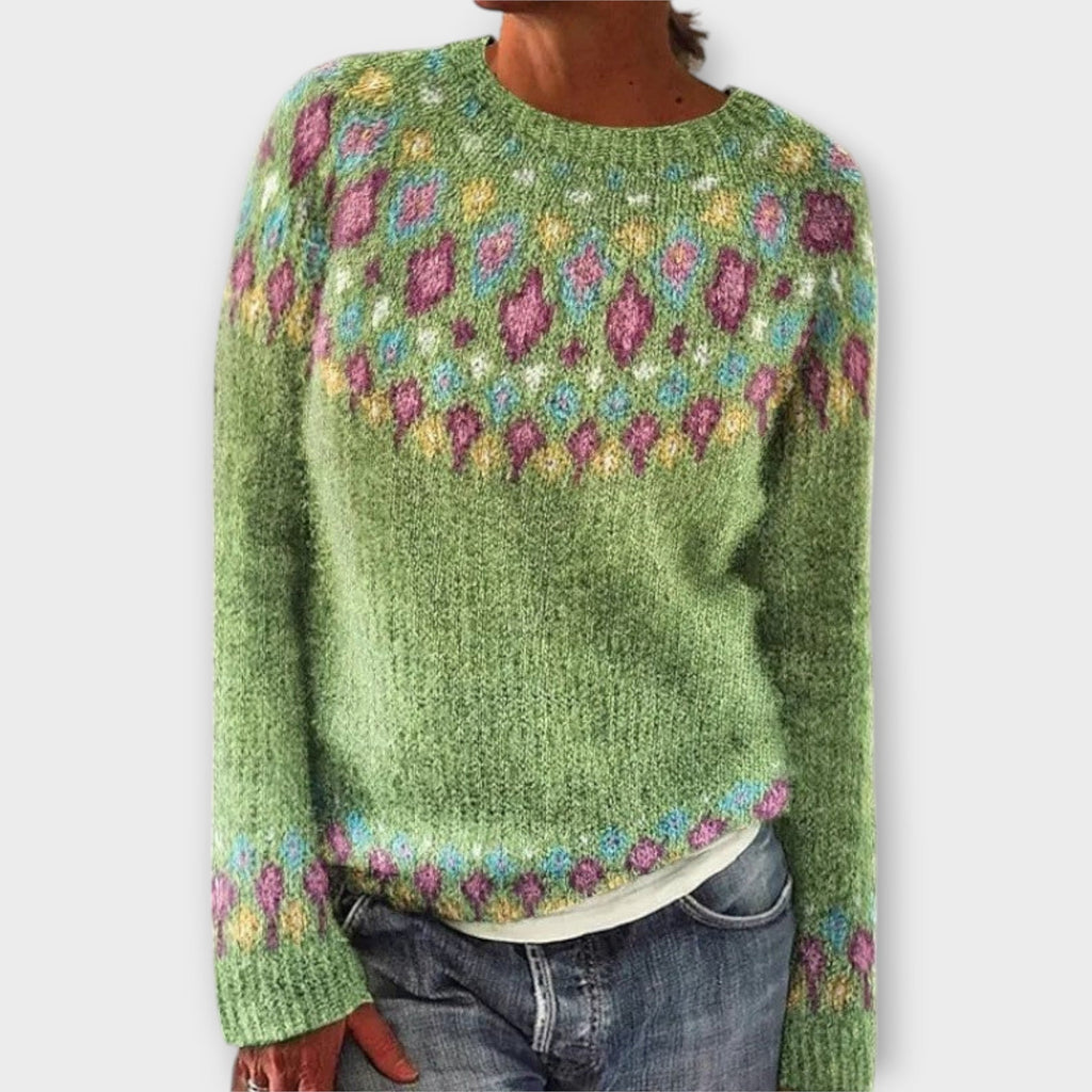 Women's patterned knit jumper with round neckline and long sleeves
