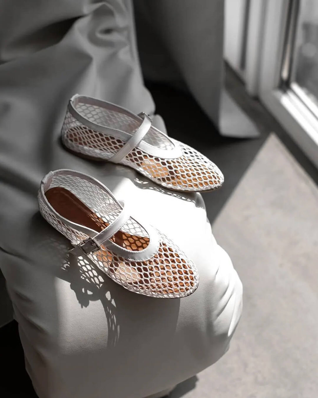 Women's mesh ballet flats with Mary Jane straps
