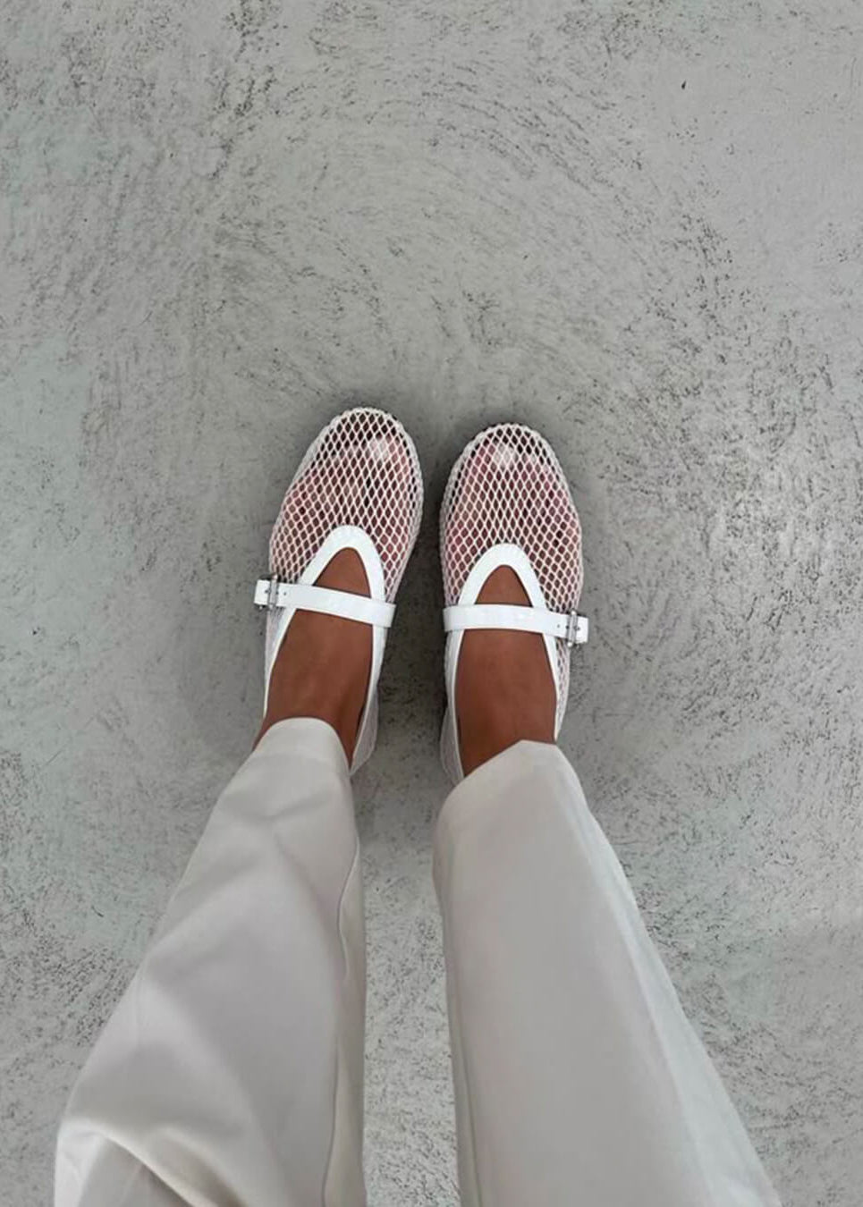 Women's mesh ballet flats with Mary Jane straps