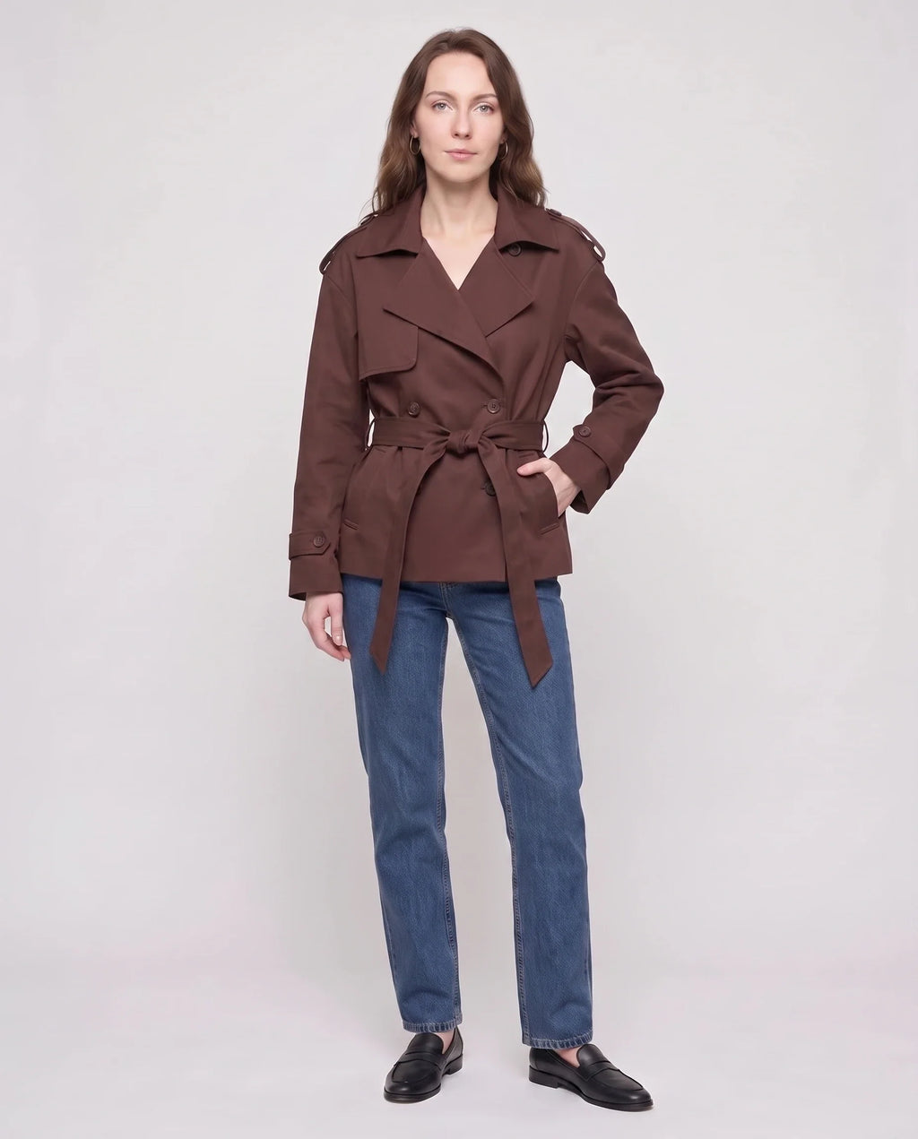 Women's short belted trench jacket with long sleeves and notched collar