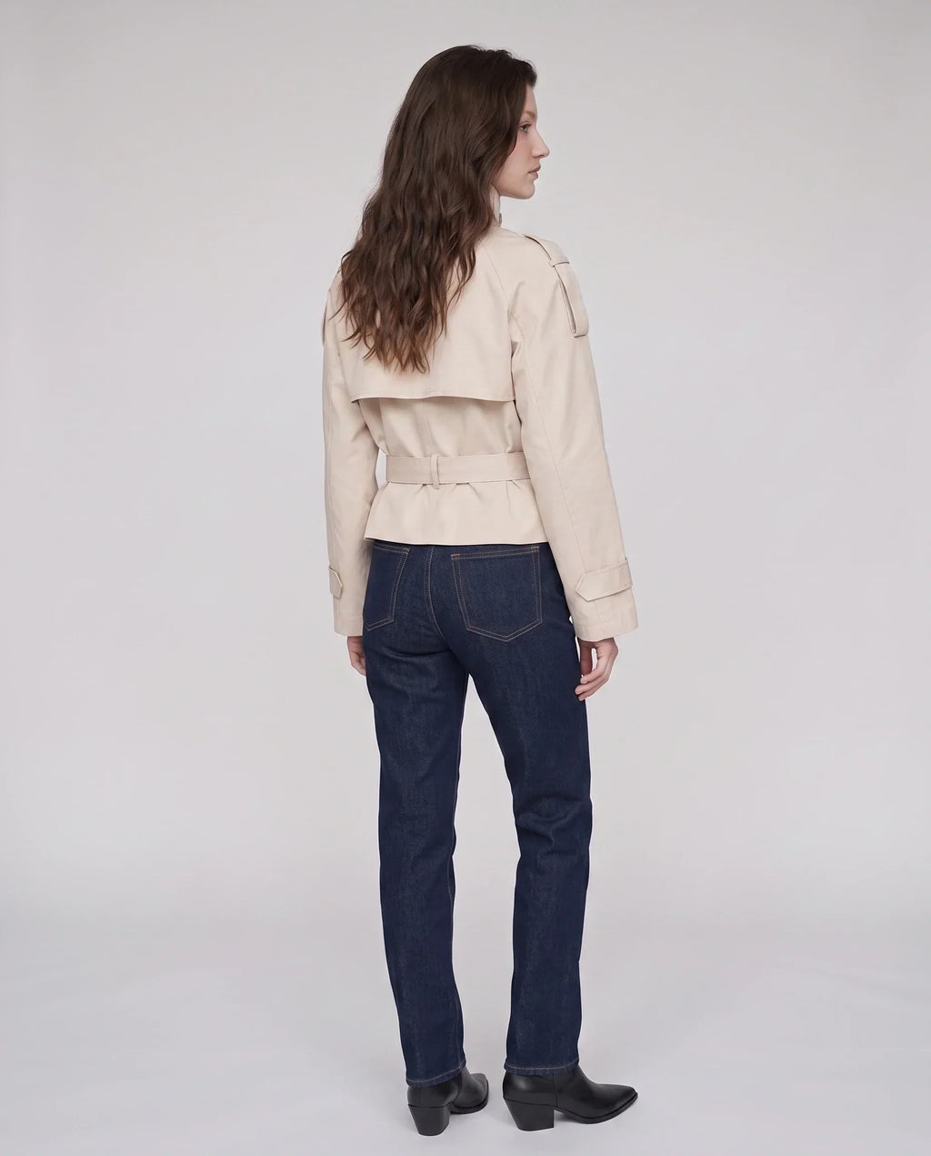 Women's short belted trench coat with high collar