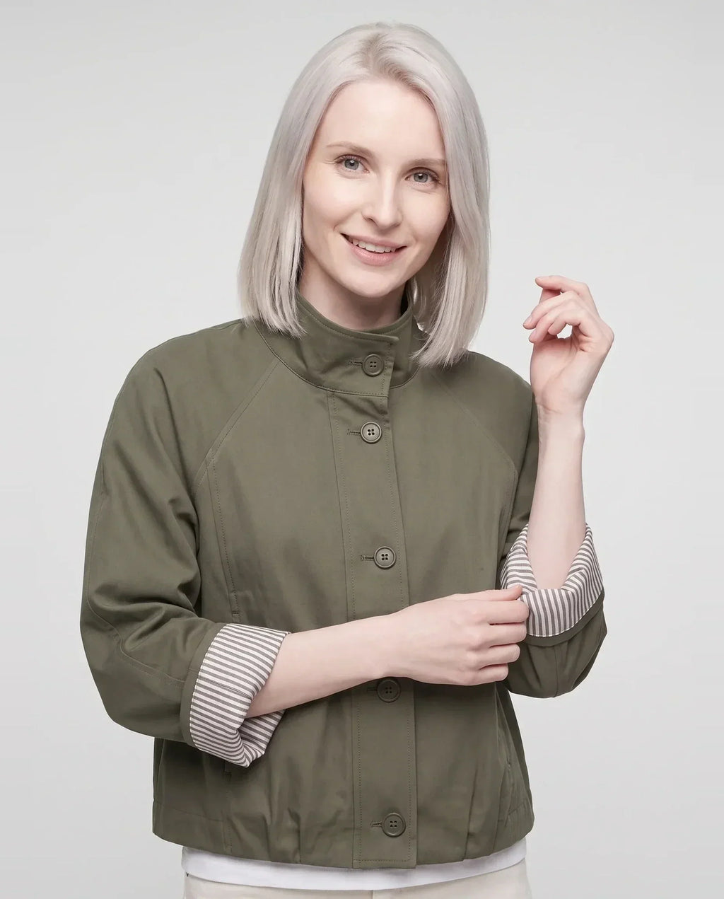 Women's short stand collar jacket with button front and long sleeves