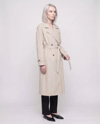 Women's long double-breasted trench coat with belt, lapels and long sleeves