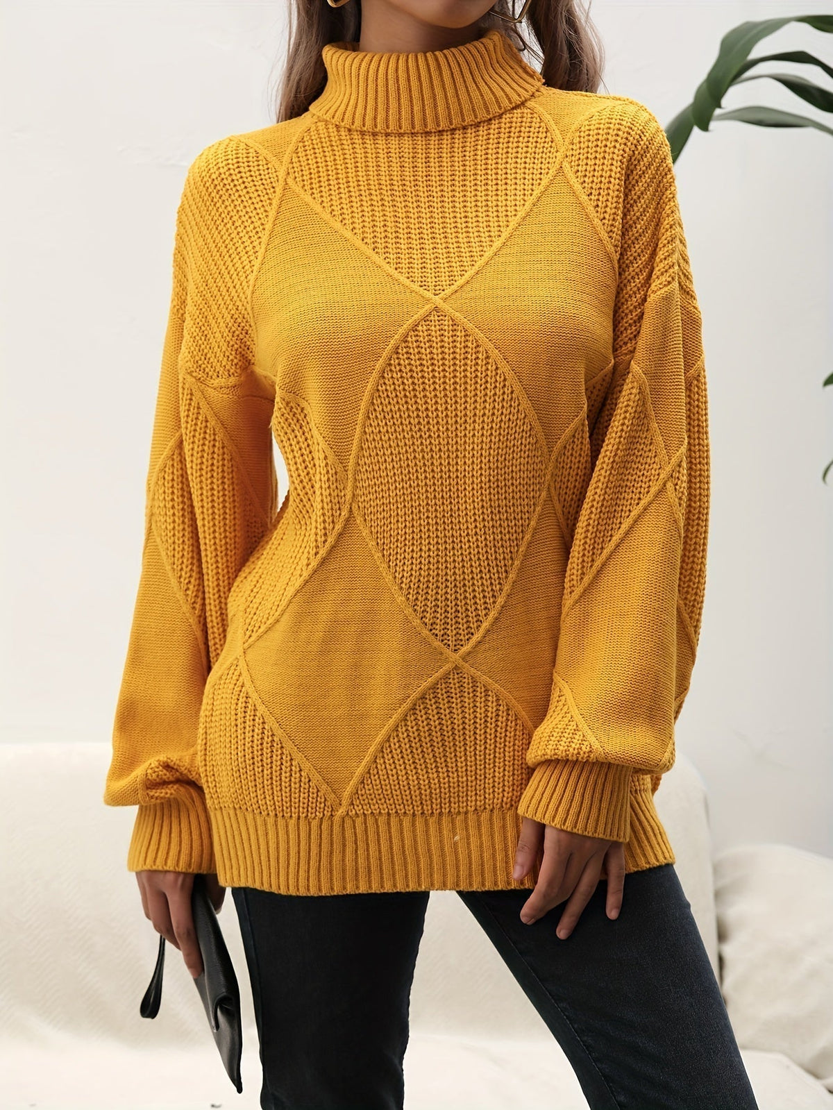 Women's geometric diamond pattern turtleneck sweater with long sleeves and ribbed trims