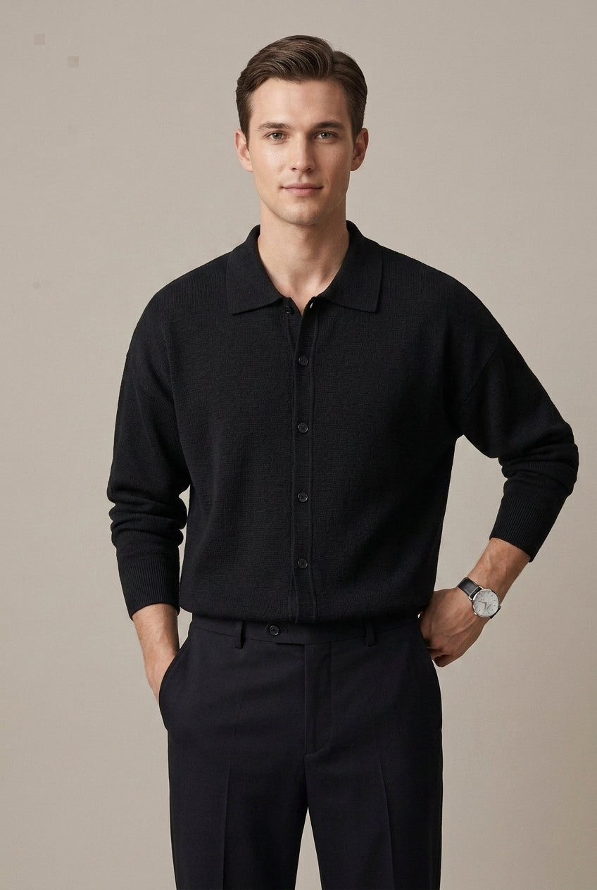 Men's oversized knitted cardigan with spread collar and button front