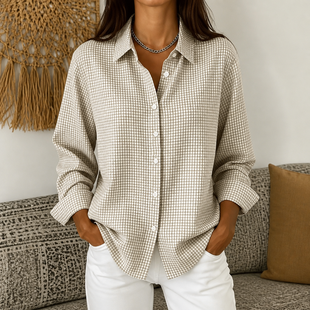 Women's checked button-down shirt with pointed collar, long sleeves and curved hem