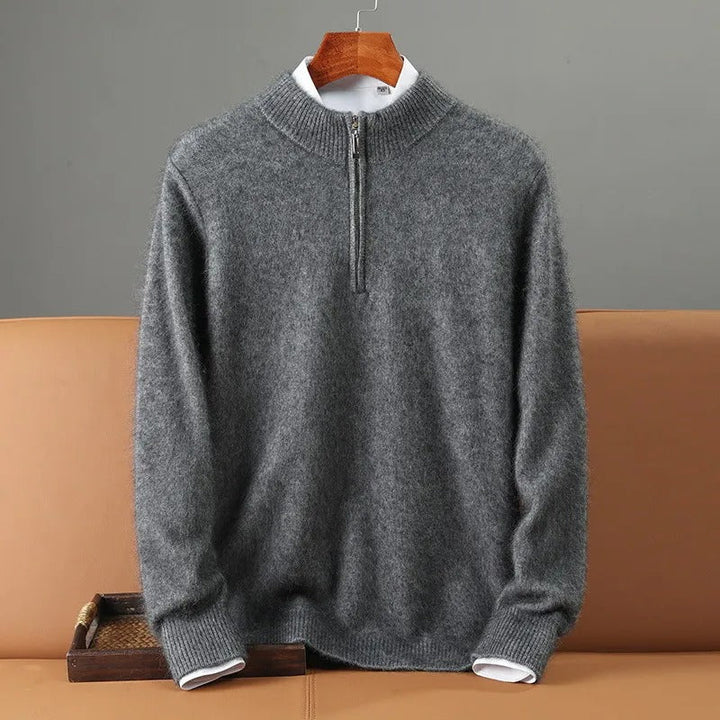 Men's half-zip mock neck jumper with long sleeves and ribbed trims