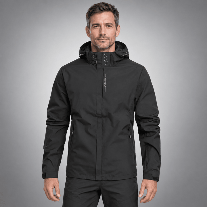 Men's plain hooded jacket with full-zip front and zipped pockets