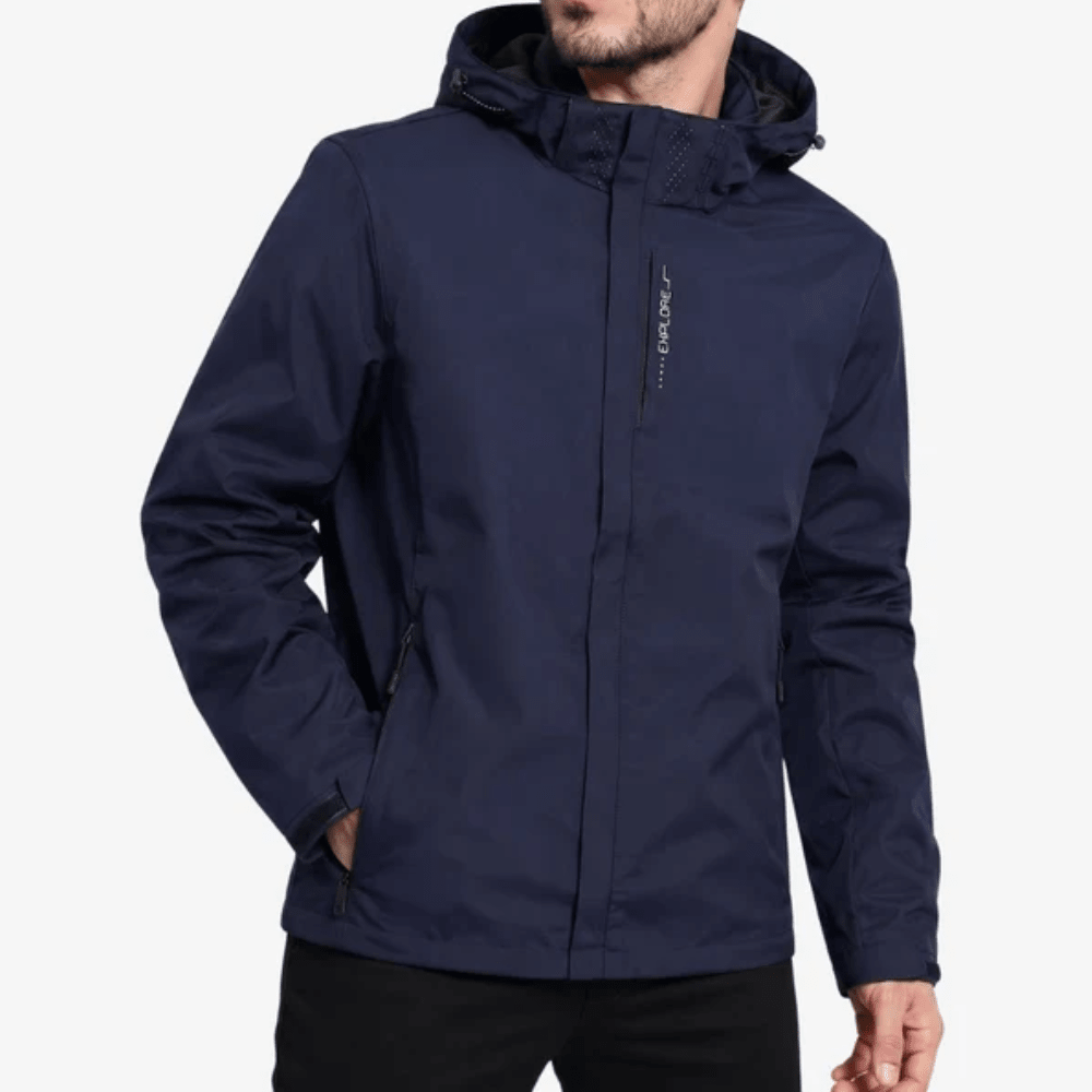 Men's plain hooded jacket with full-zip front and zipped pockets