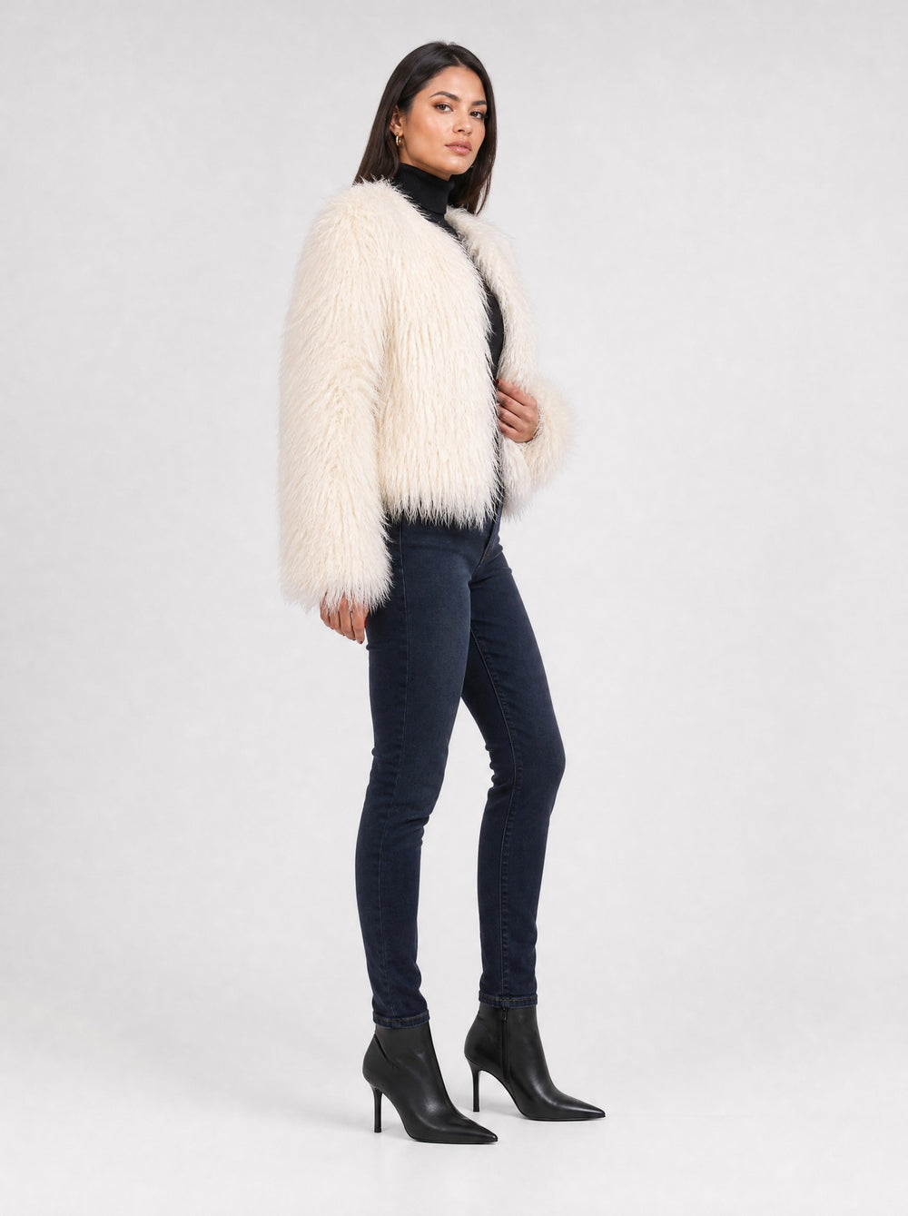 Women's Cropped Shaggy Faux Fur Jacket in ivory
