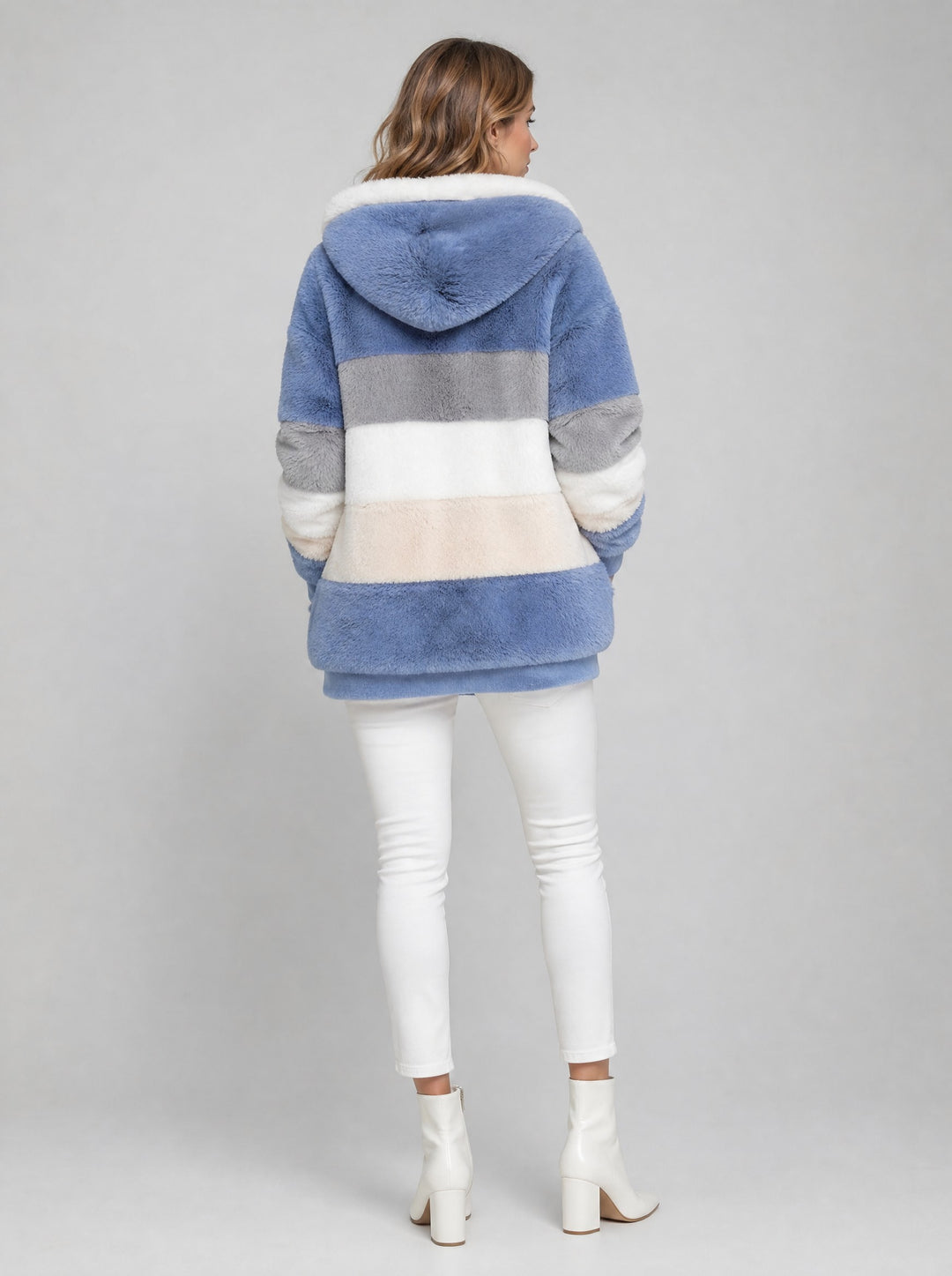 Women's Oversized Faux Fur Coat in blue