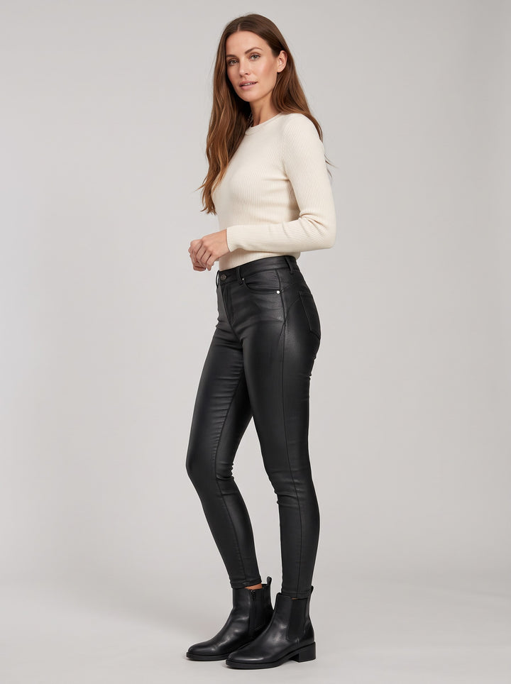 Women's Faux Leather Skinny Trousers in black