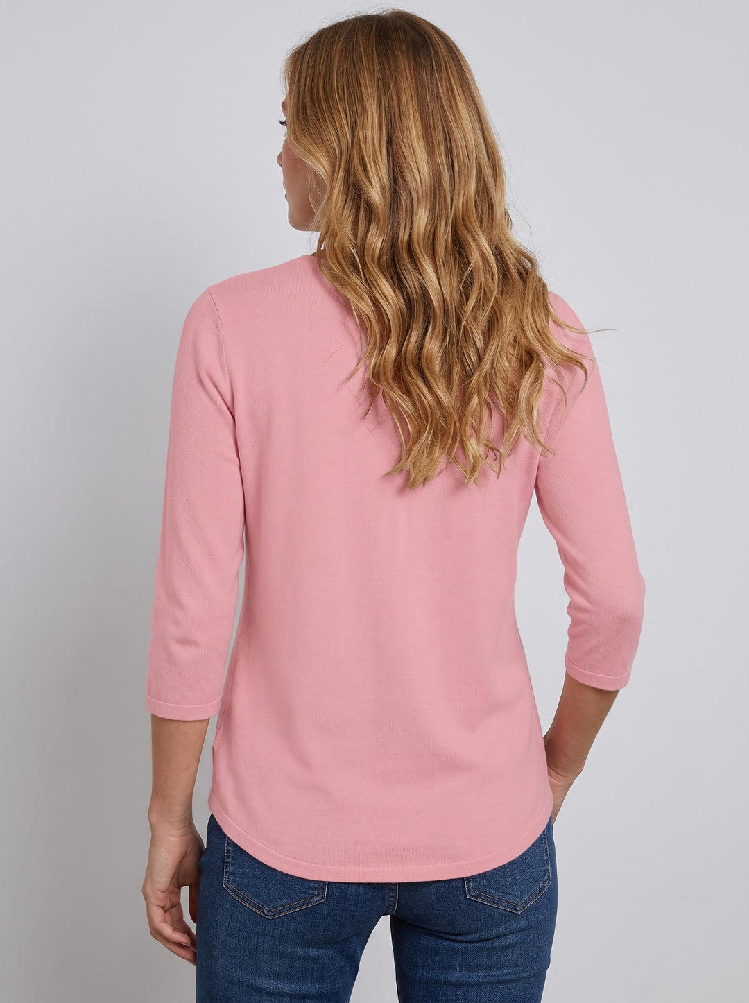 Women's Crew Neck Fine Knit Top in pink