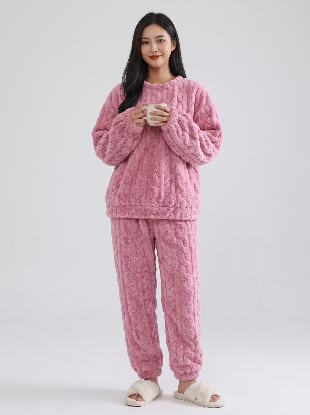 Women's Cable-Texture Fleece Pyjama Set in pink