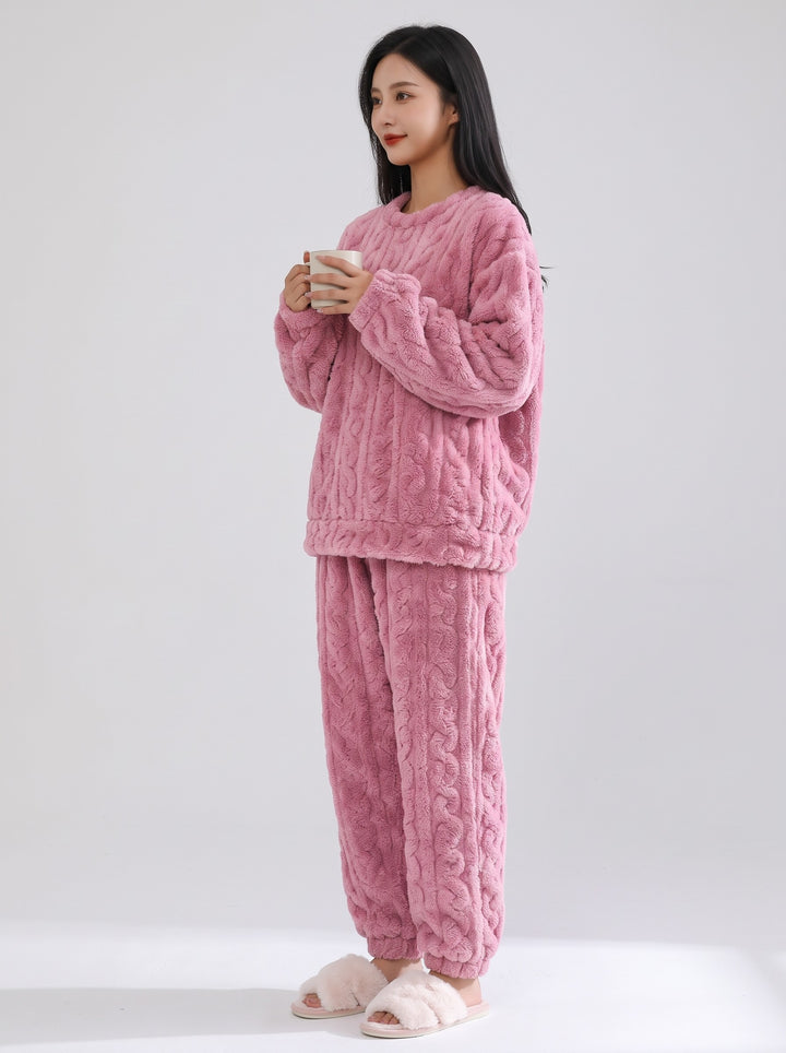 Women's Cable-Texture Fleece Pyjama Set in pink