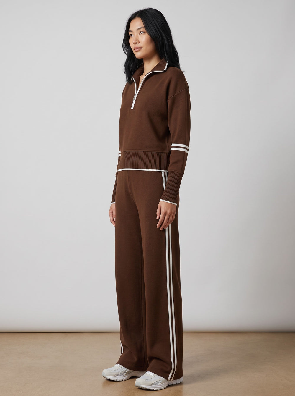 Women's Half-Zip Lounge Set with Contrast Piping in dark brown