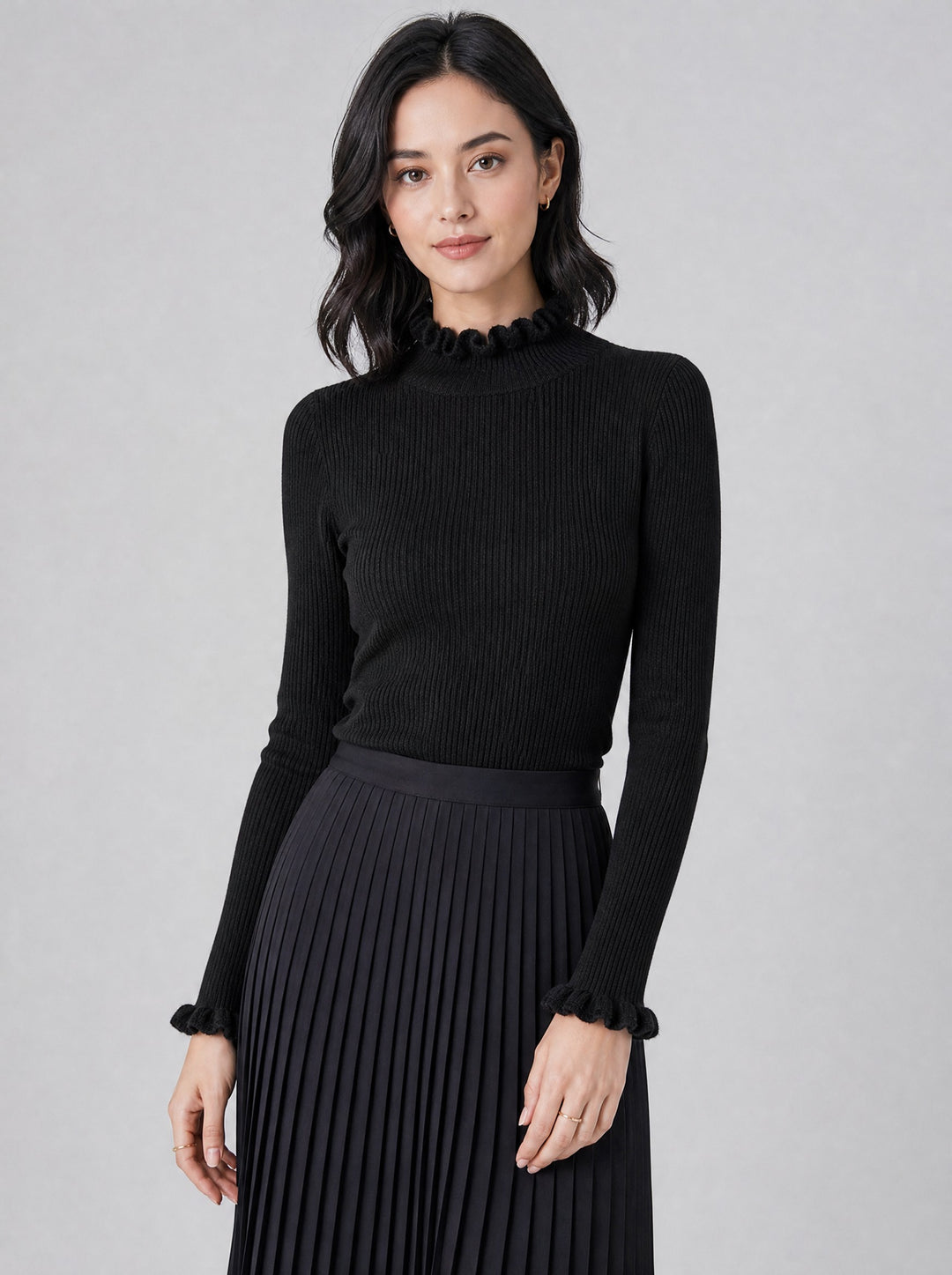 Women's Ruffle Trim Ribbed Jumper in black