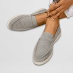 Women's slip-on round-toe penny loafers