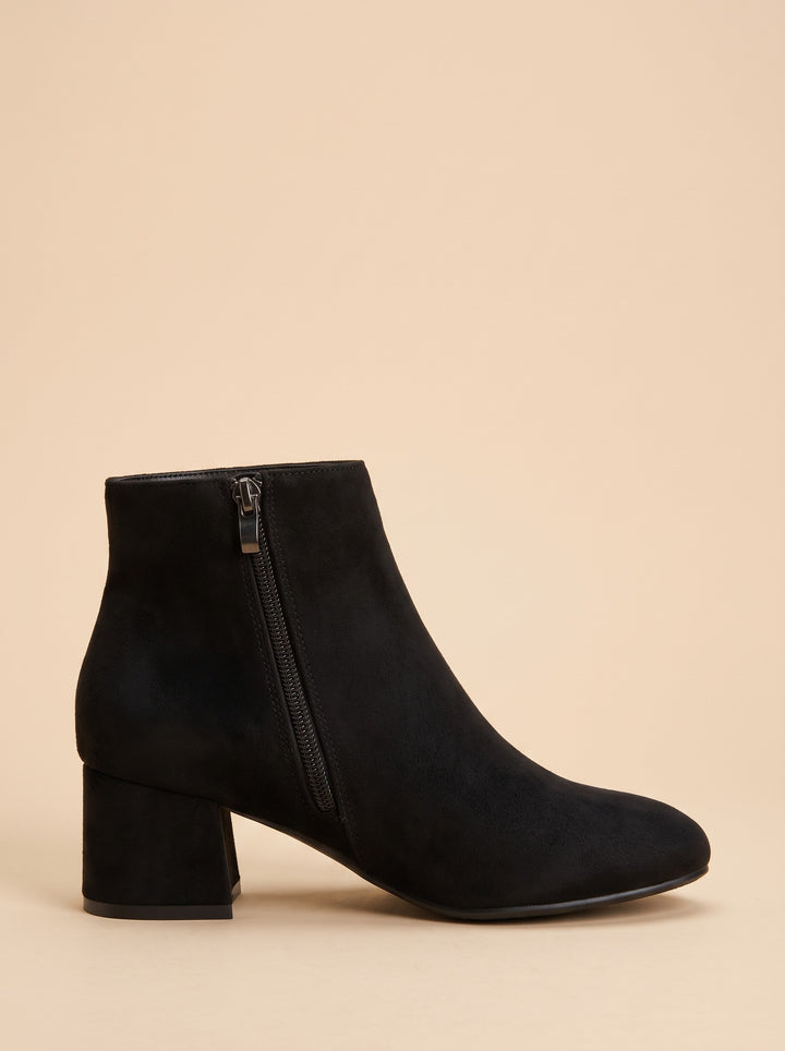 Women's Block Heel Ankle Boots in black