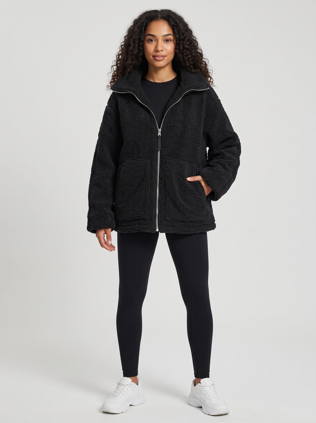 Women's Oversized Teddy Fleece Zip Jacket in black