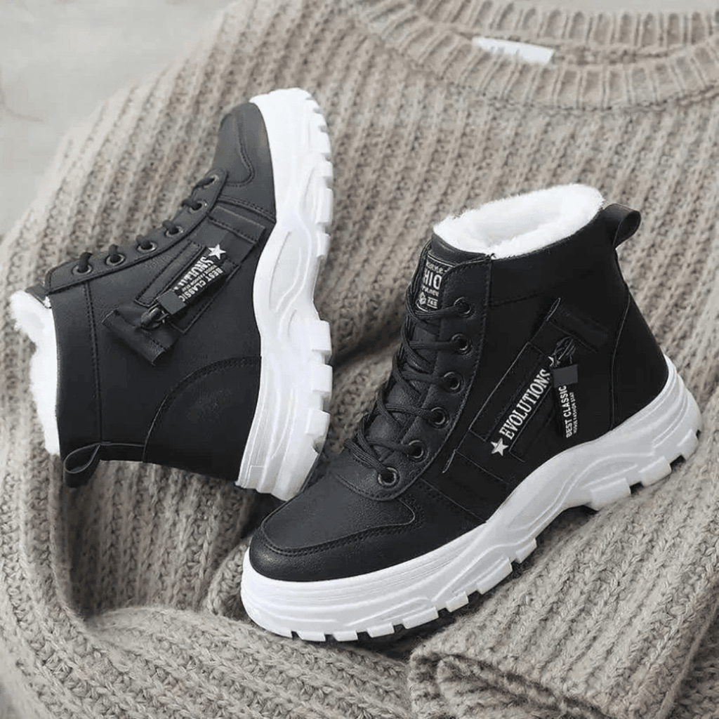 Women's high-top winter boots with faux fur collars