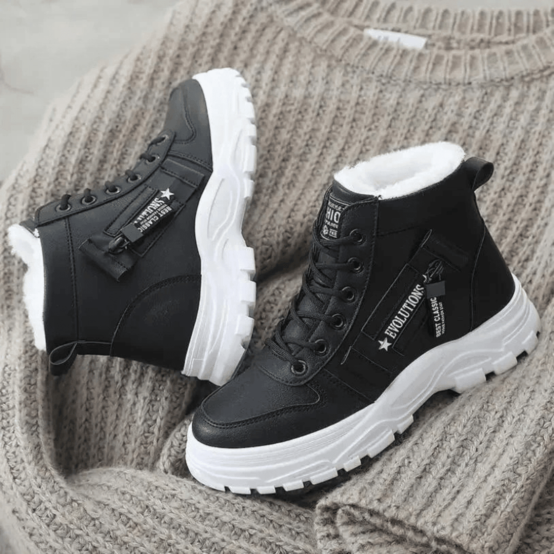 Women's high-top winter boots with faux fur collars